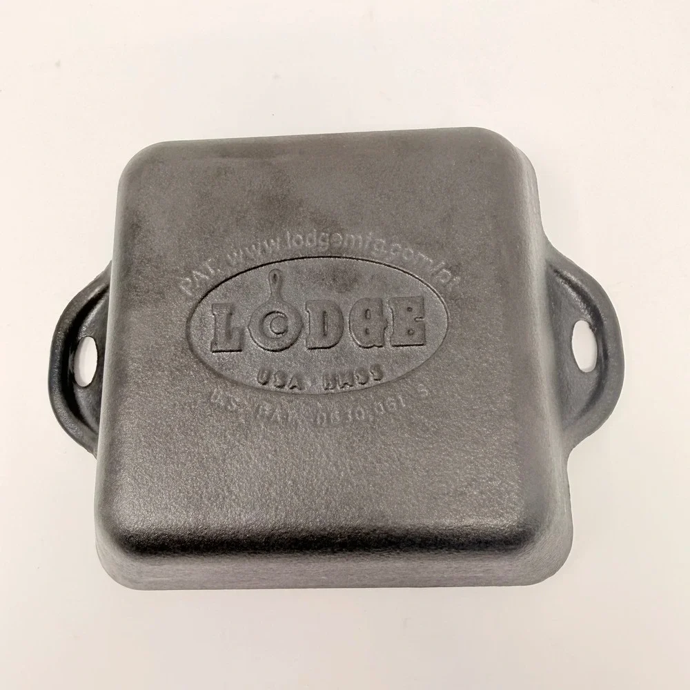 Lodge 5 Inch Square Cast Iron Mini Server - Heat-Enhanced &‎ Seasoned - USA Made